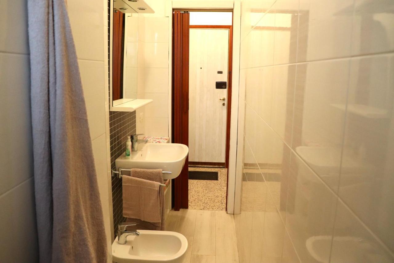 Апартаменты * La Casa Di Arti * 25 Min Dal Duomo Милан Экстерьер фото